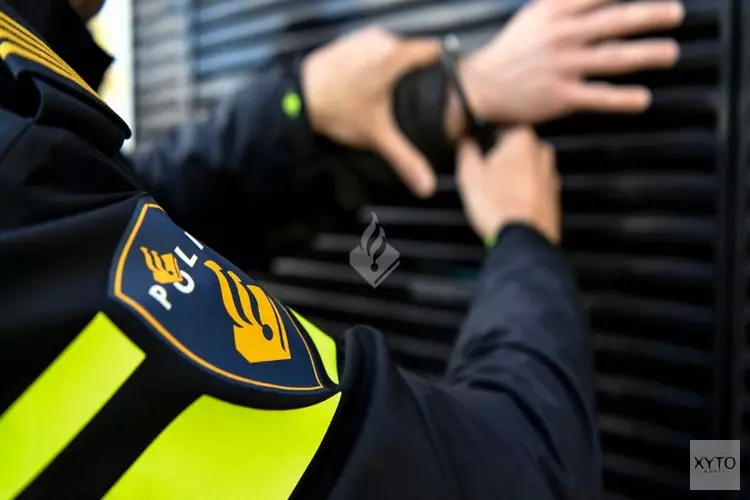 Politie houdt acht personen aan na ongeregeldheden bij wedstrijd Heracles – Ajax op 30 oktober 2021